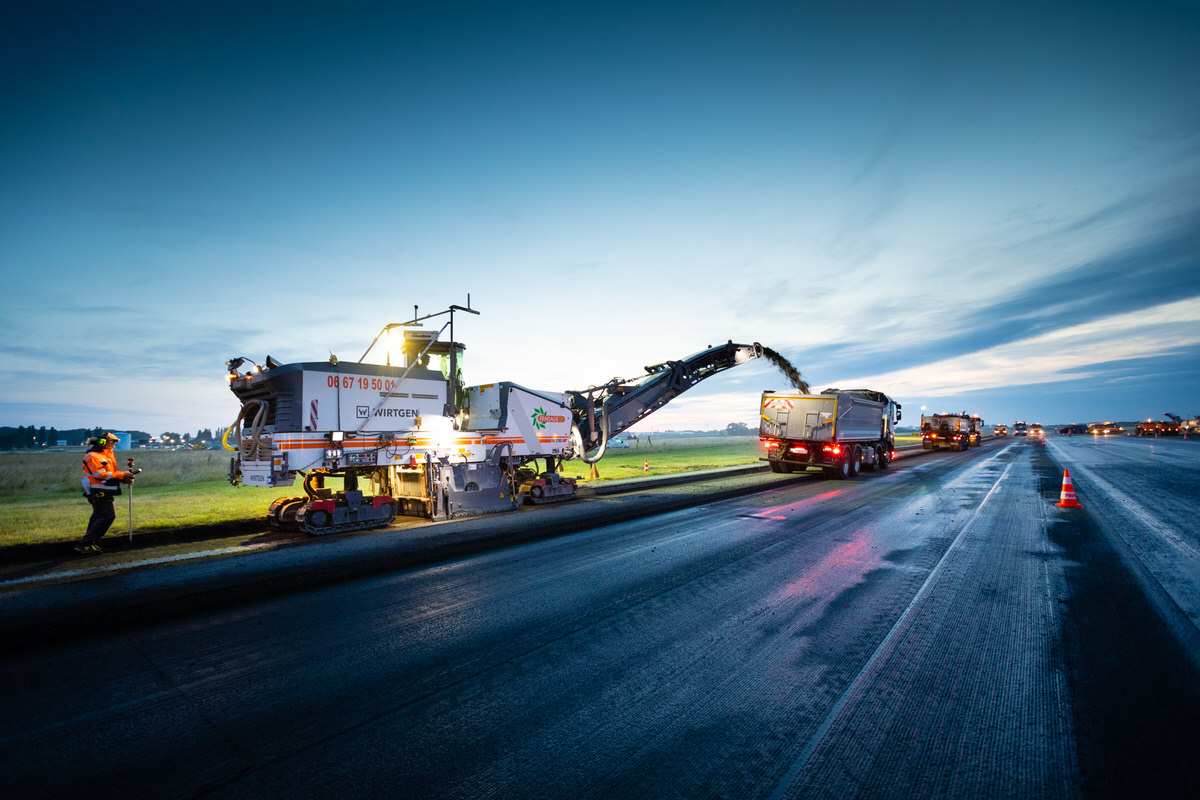 Ghesquiere_20190806_06-05-12_Aeroport_de_Lille_Travaux_TDZ